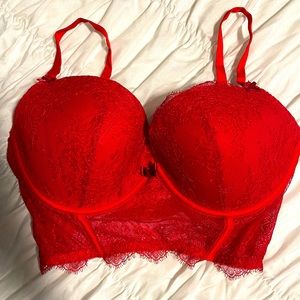 Victoria’s Secret Very Sexy bra top- 34DD